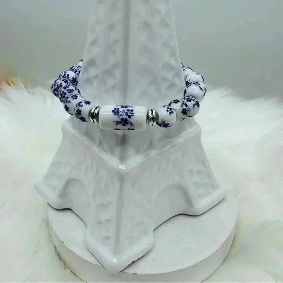 Purple Ceramic Chinese Style Beaded Bracelets for small wrist sizes - Picture 1 of 6